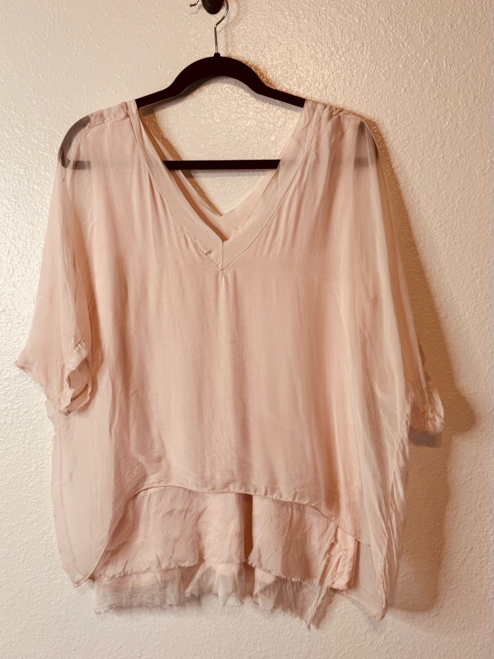 Gigi Moda Pale Pink Layered Chiffon Italy Silk Raw Hem Flowy Top L
